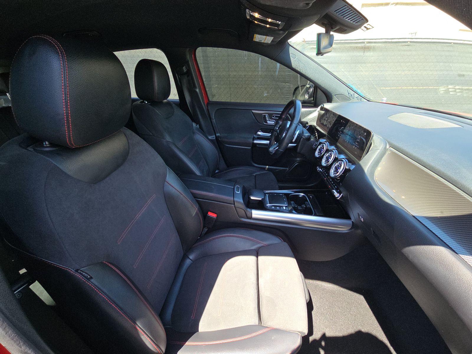 MERCEDES-BENZ GLA-CLASS - 9