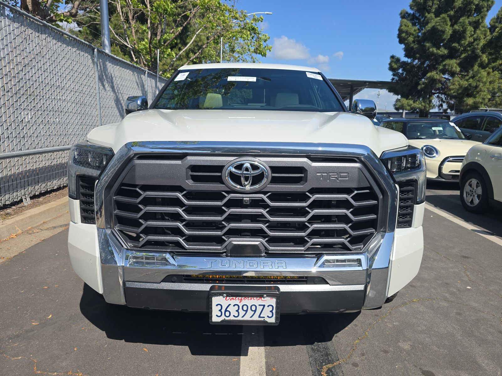 TOYOTA TUNDRA - 3