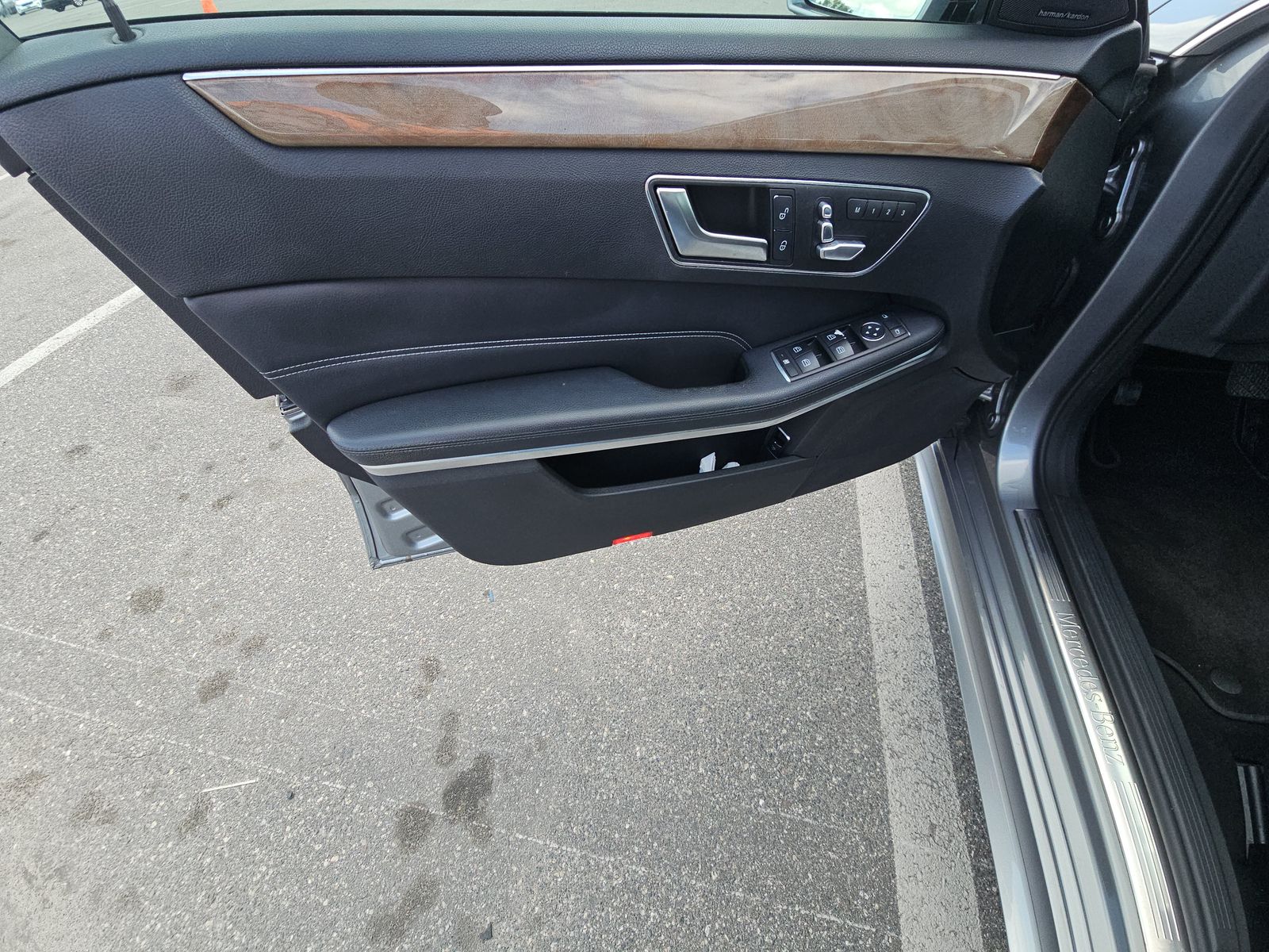 MERCEDES-BENZ E-CLASS - 10