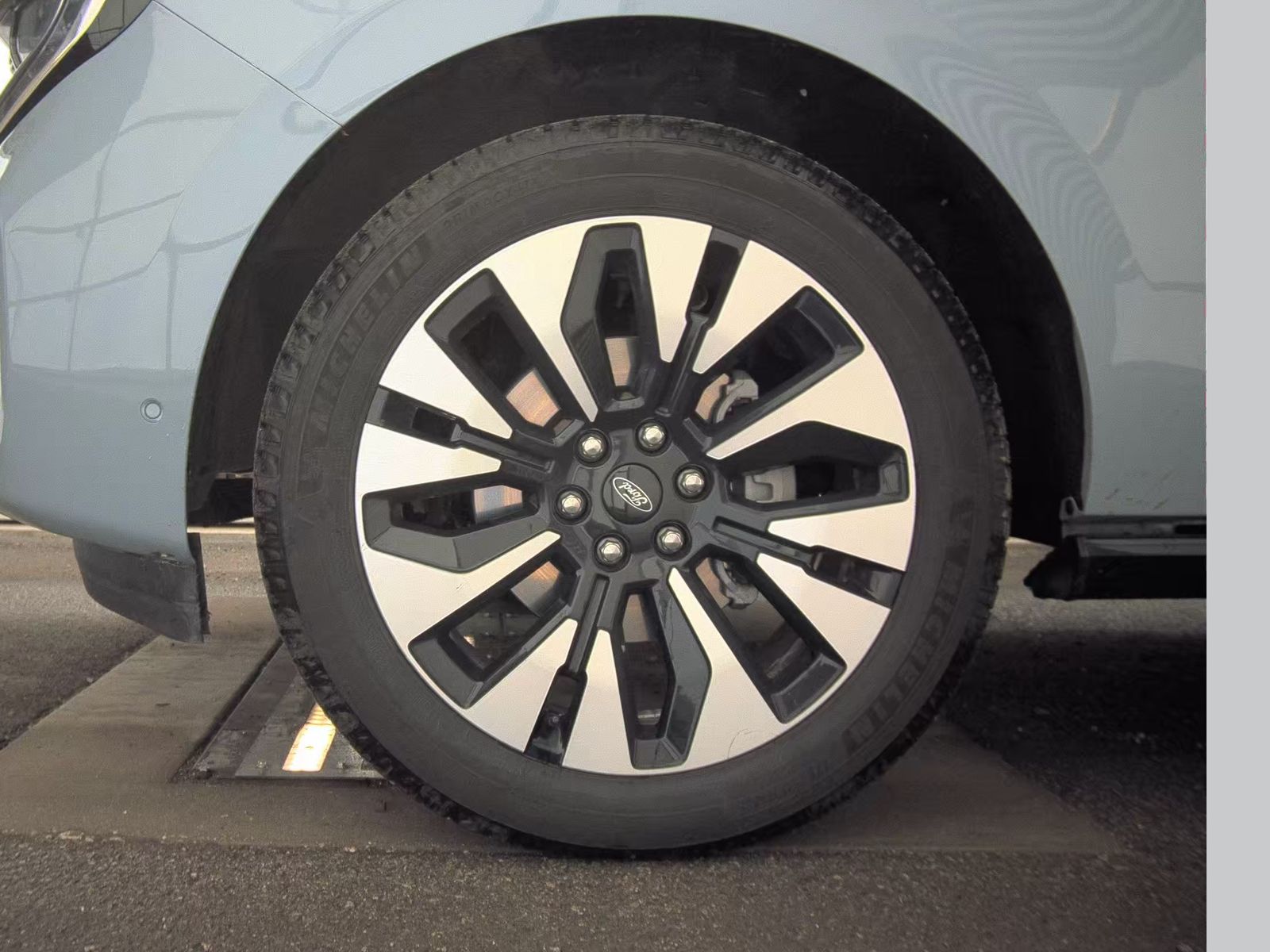 FORD EXPEDITION MAX - 10