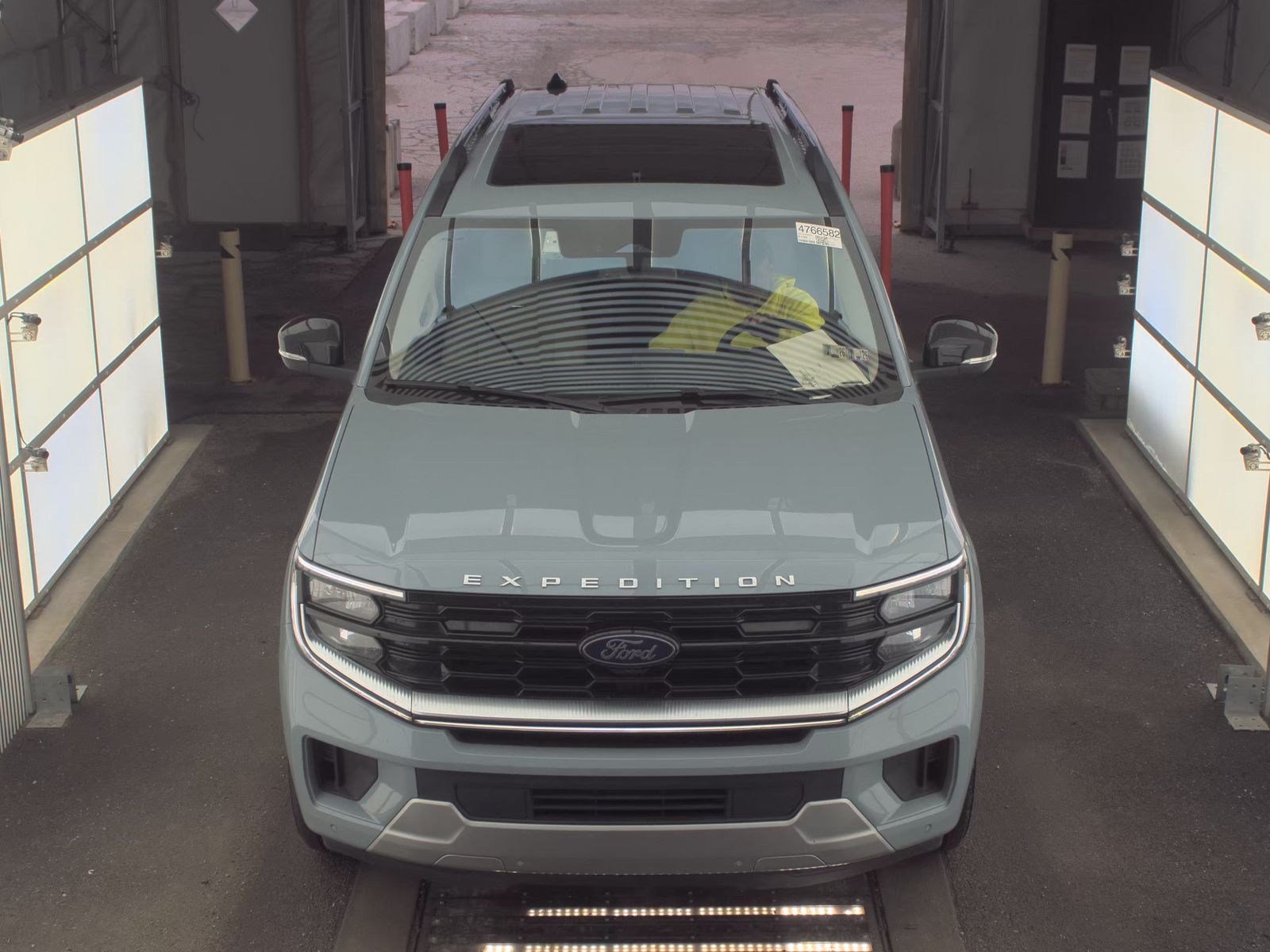 FORD EXPEDITION MAX - 3