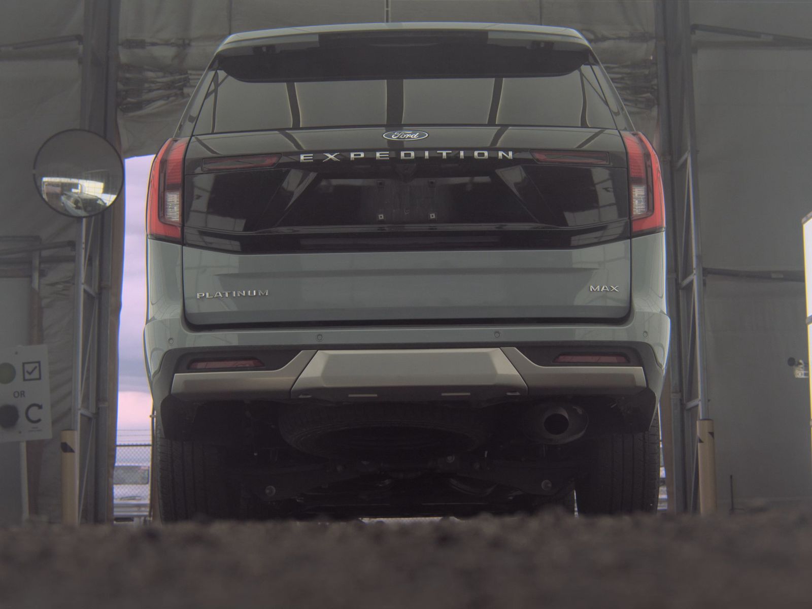 FORD EXPEDITION MAX - 8