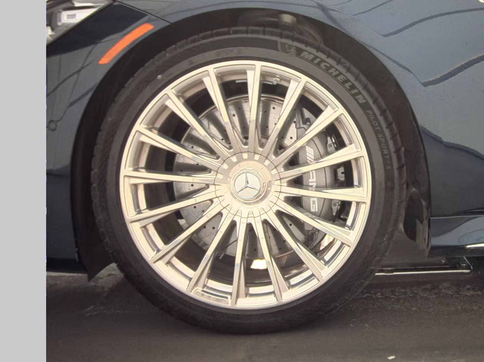 MERCEDES-BENZ S-CLASS AMG - 10