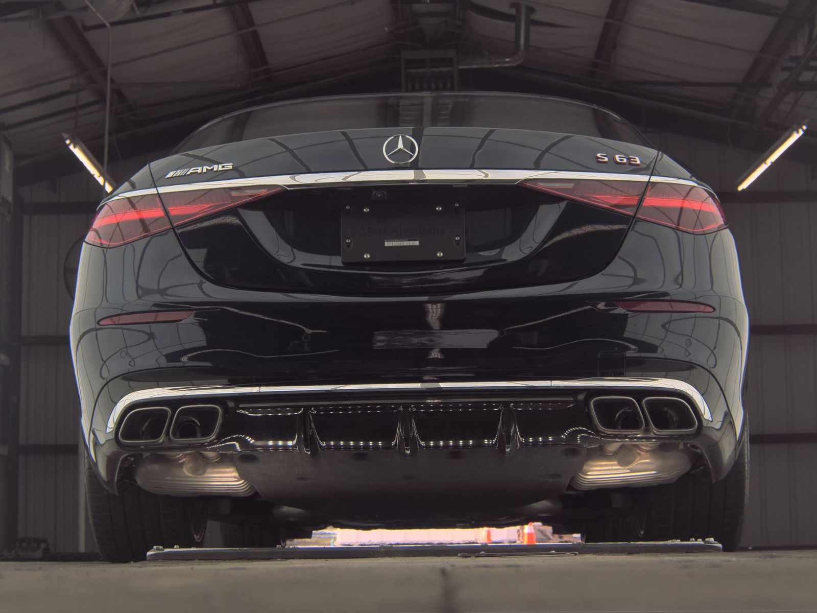 MERCEDES-BENZ S-CLASS AMG - 8