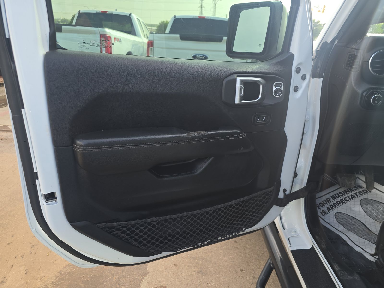 JEEP GRAND CHEROKEE - 10