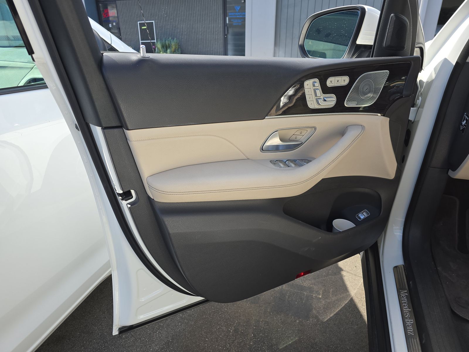 MERCEDES-BENZ GLS-CLASS - 10