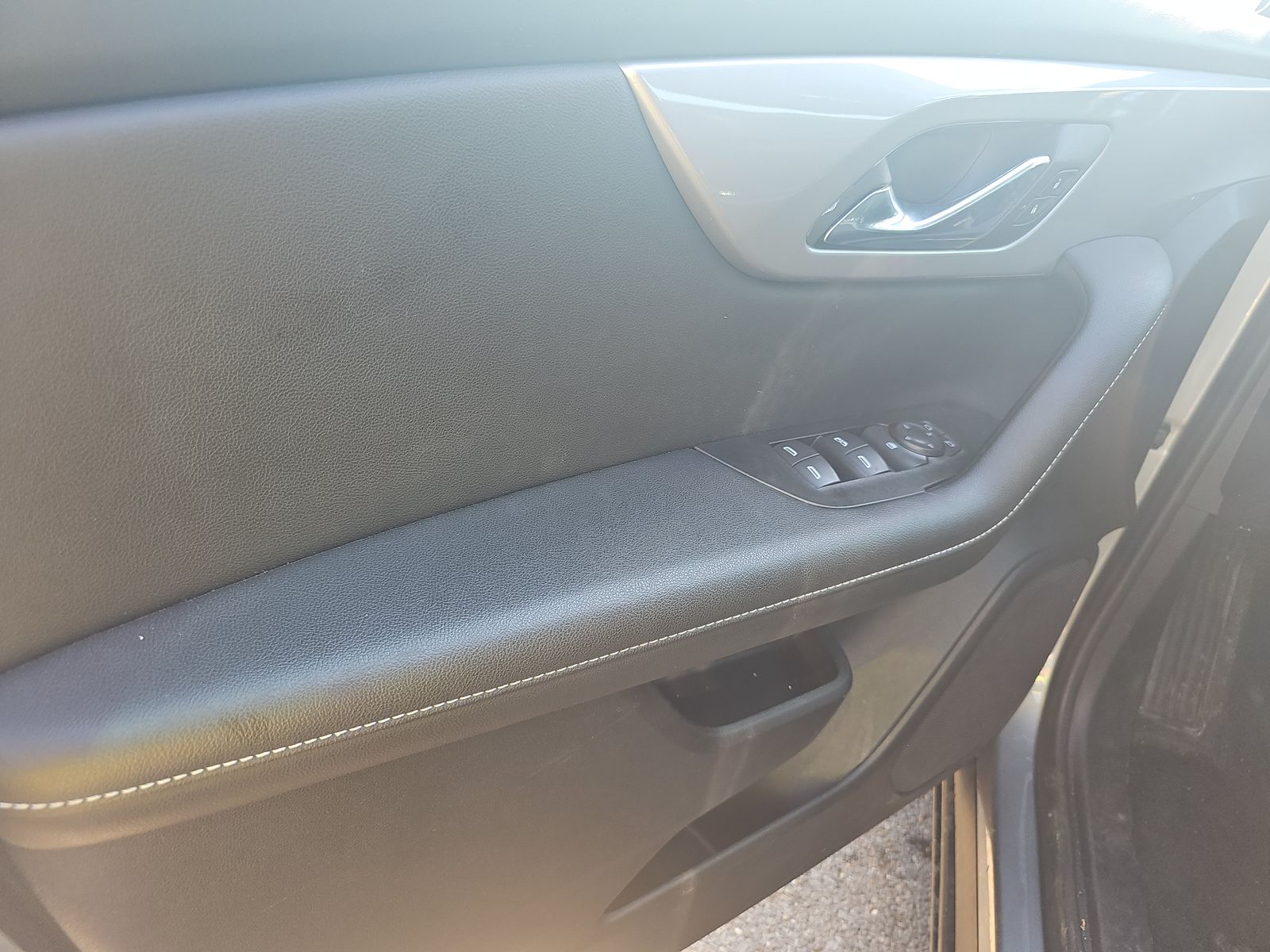 CHEVROLET CAMARO - 10