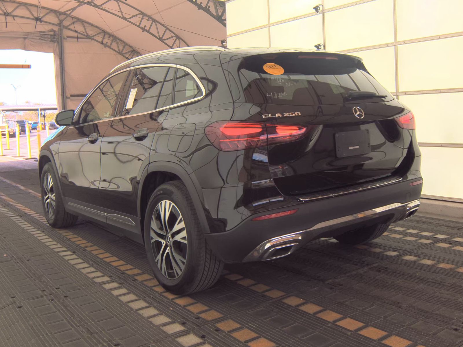 MERCEDES-BENZ GLA-CLASS - 7