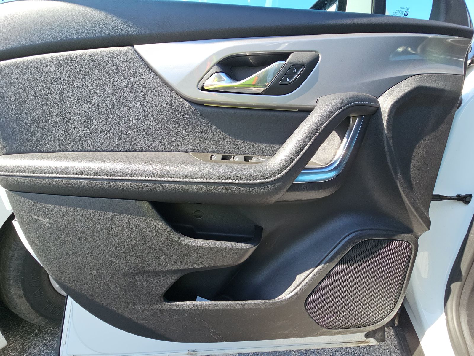 CHEVROLET CAMARO - 10