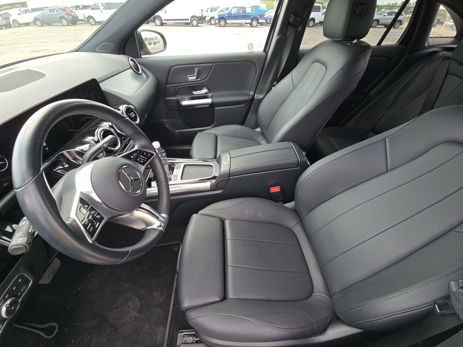 MERCEDES-BENZ GLA-CLASS - 8