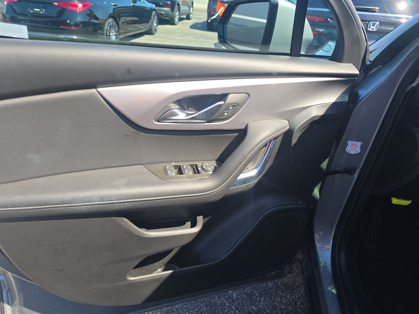 CHEVROLET CAMARO - 10