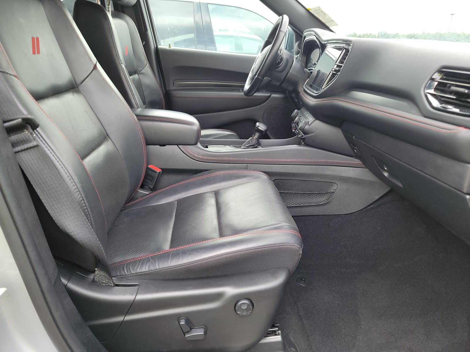 DODGE CHALLENGER - 9