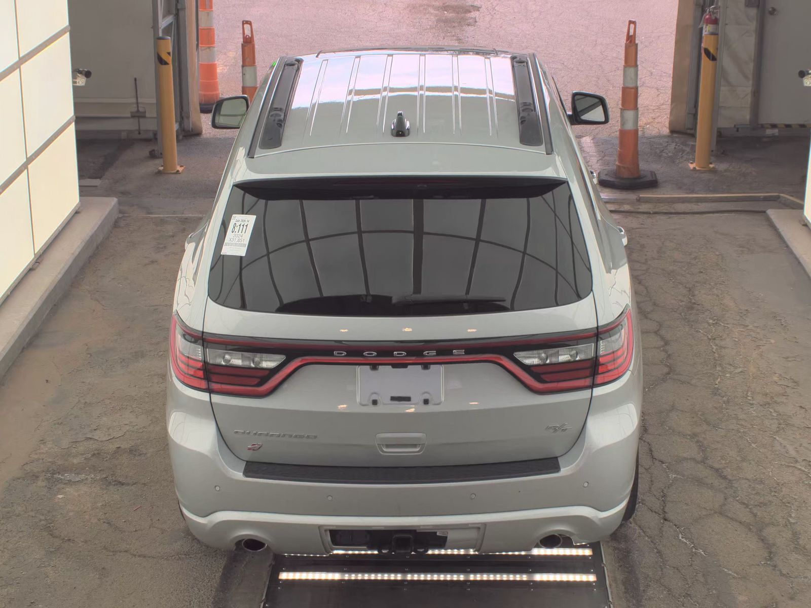 DODGE CHALLENGER - 6