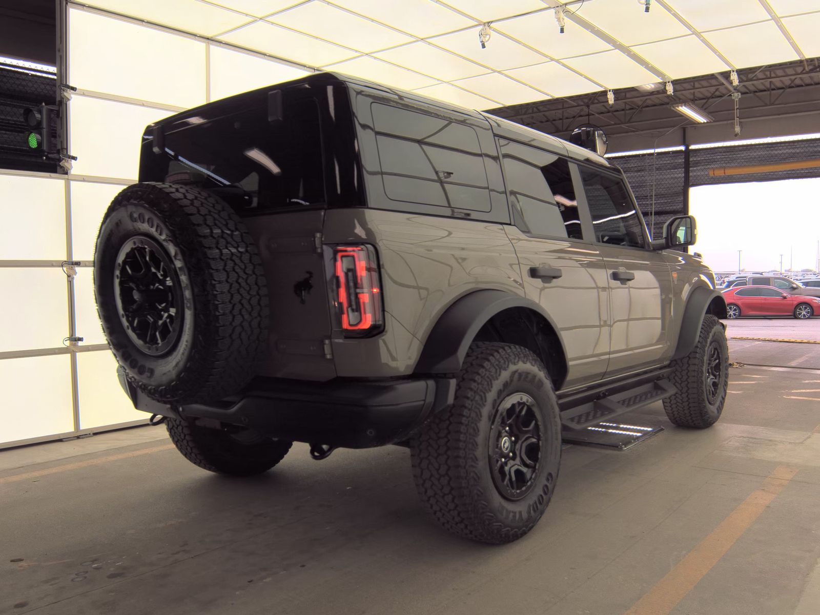 FORD BRONCO - 6