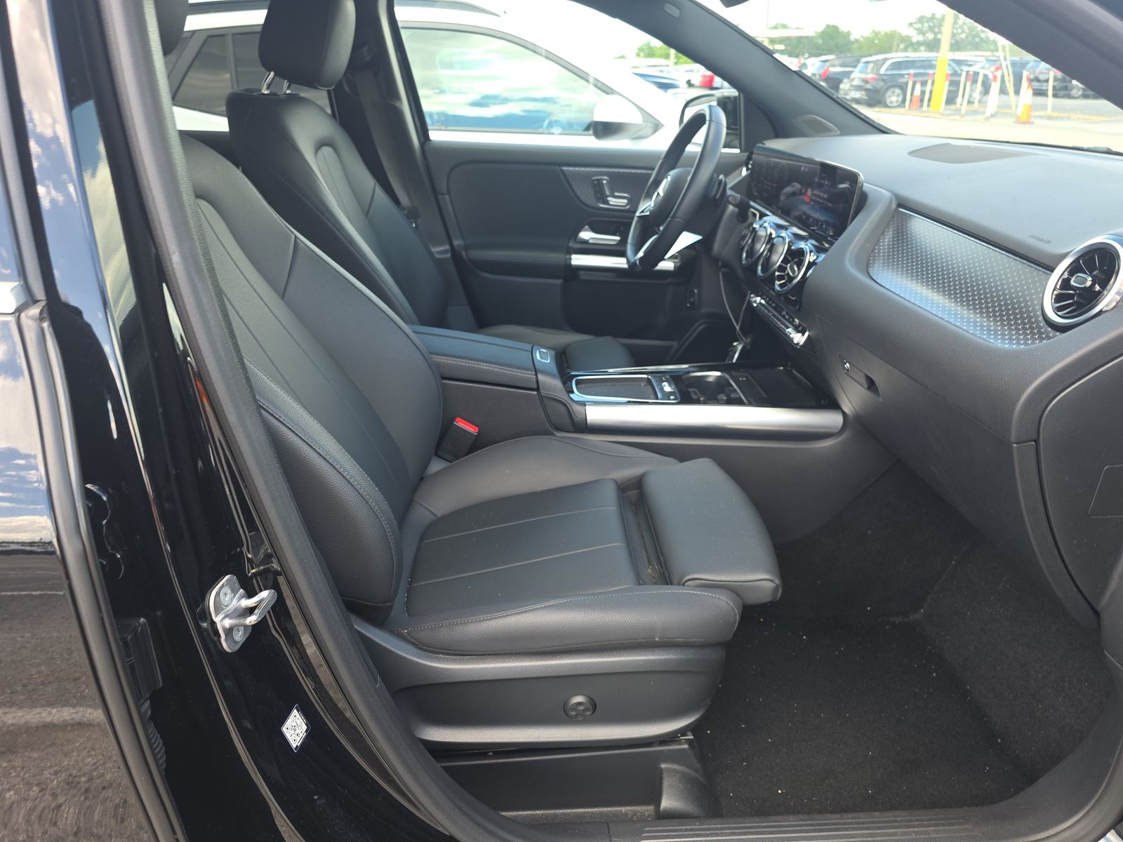 MERCEDES-BENZ GLA-CLASS - 9