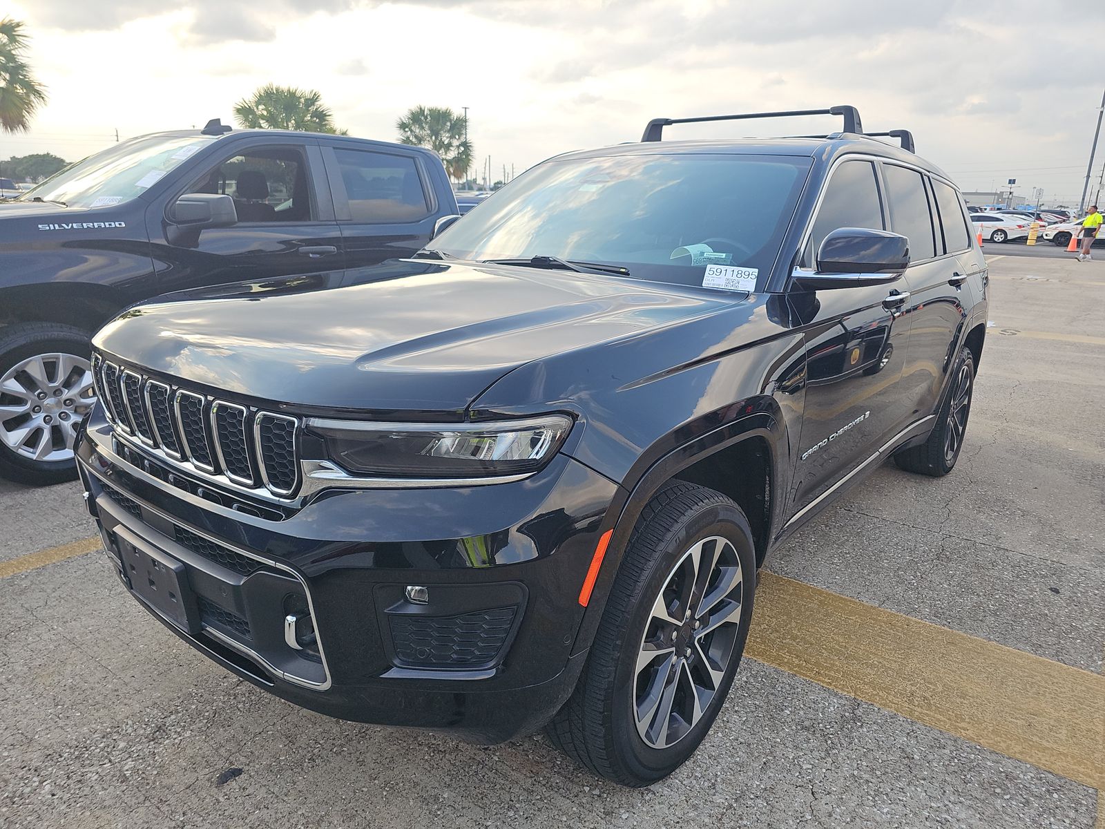 JEEP GRAND CHEROKEE - 1