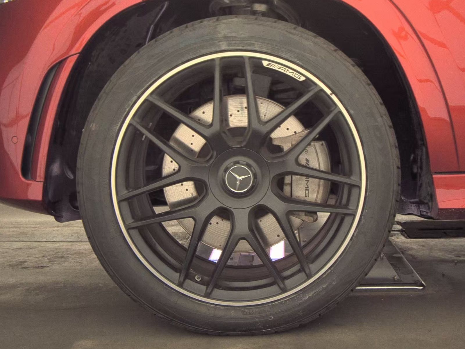 MERCEDES-BENZ GLE-CLASS AMG - 10