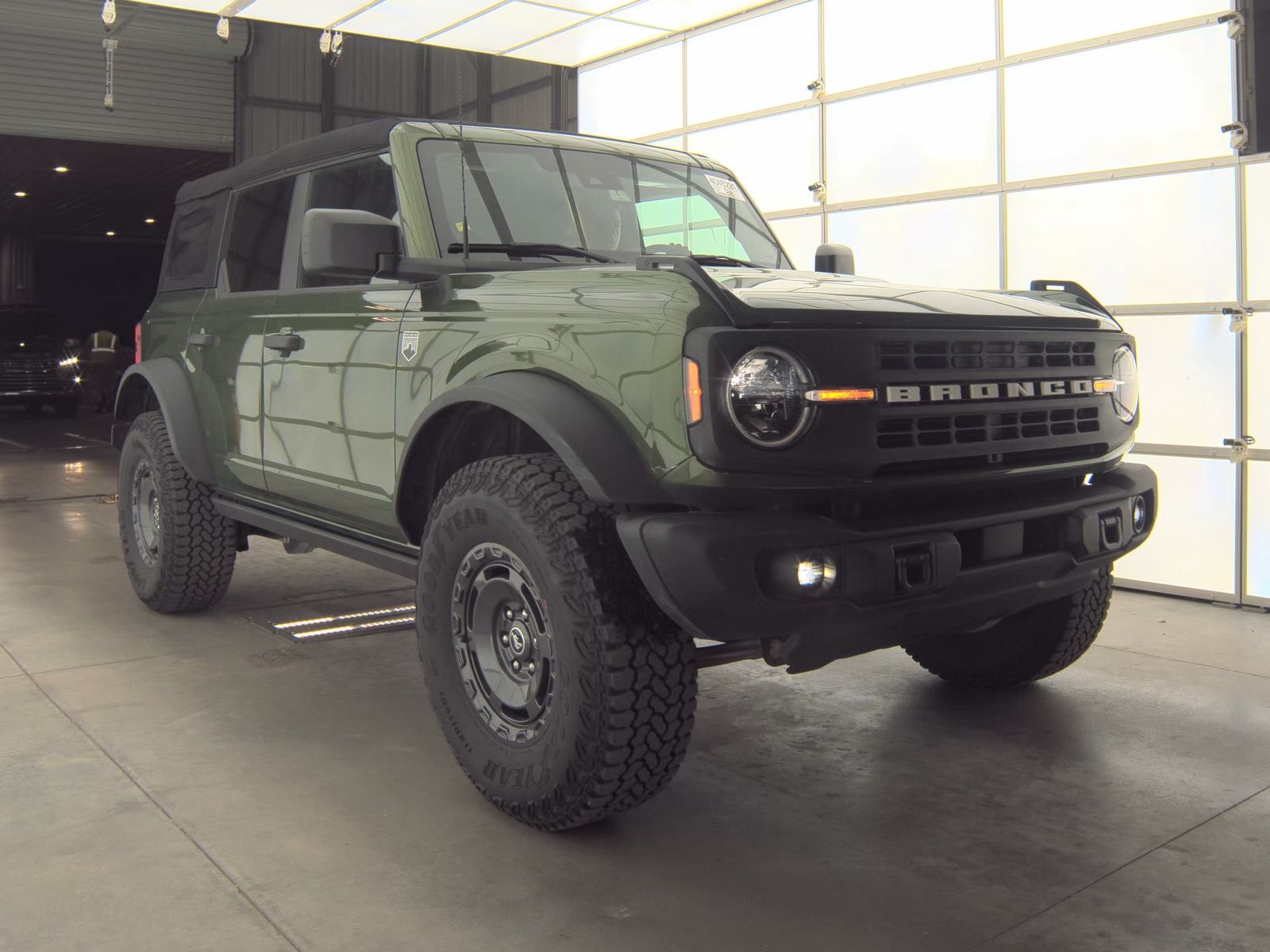 FORD BRONCO - 5