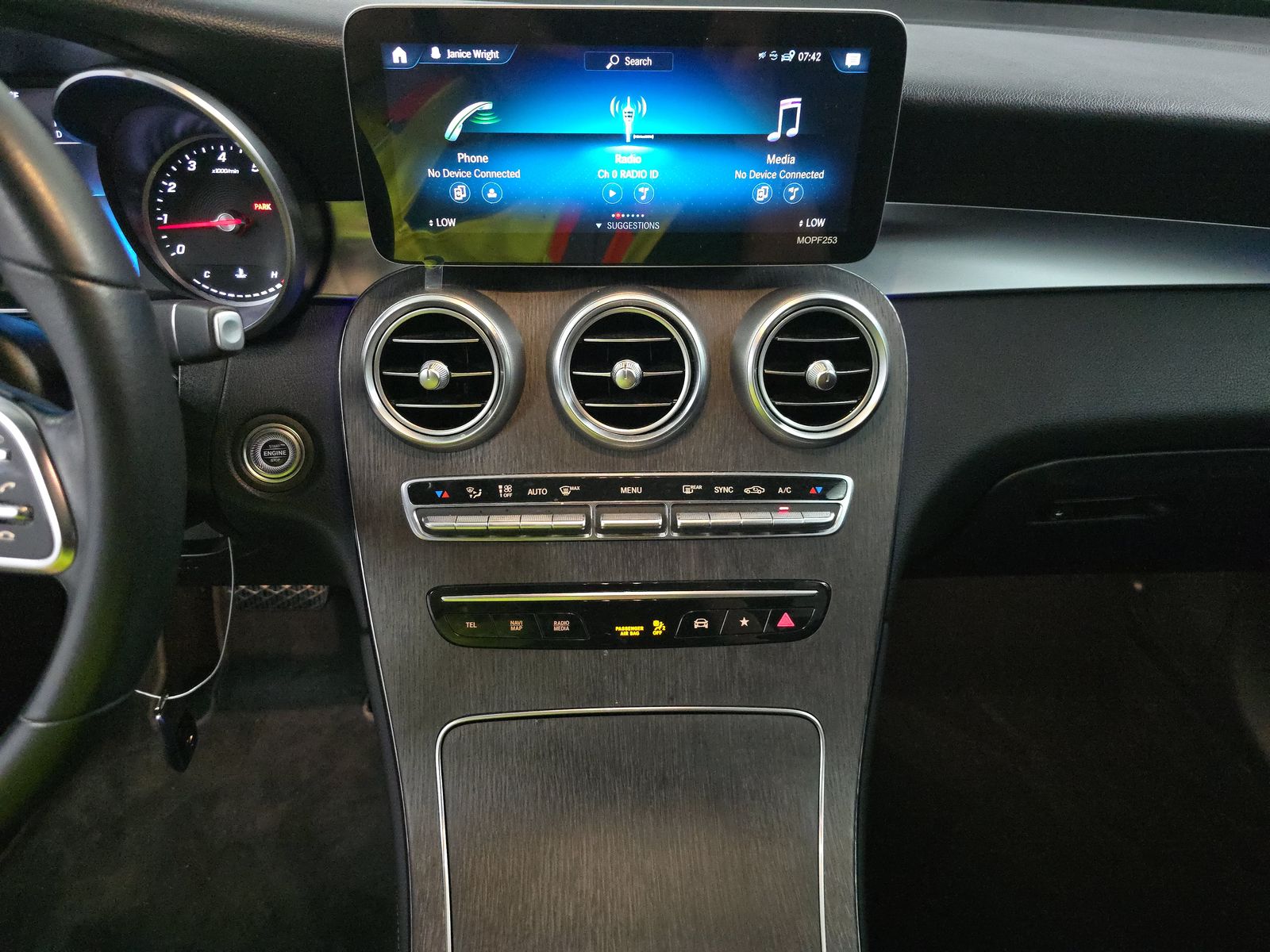 2020 Mercedes-Benz GLC GLC 300 RWD