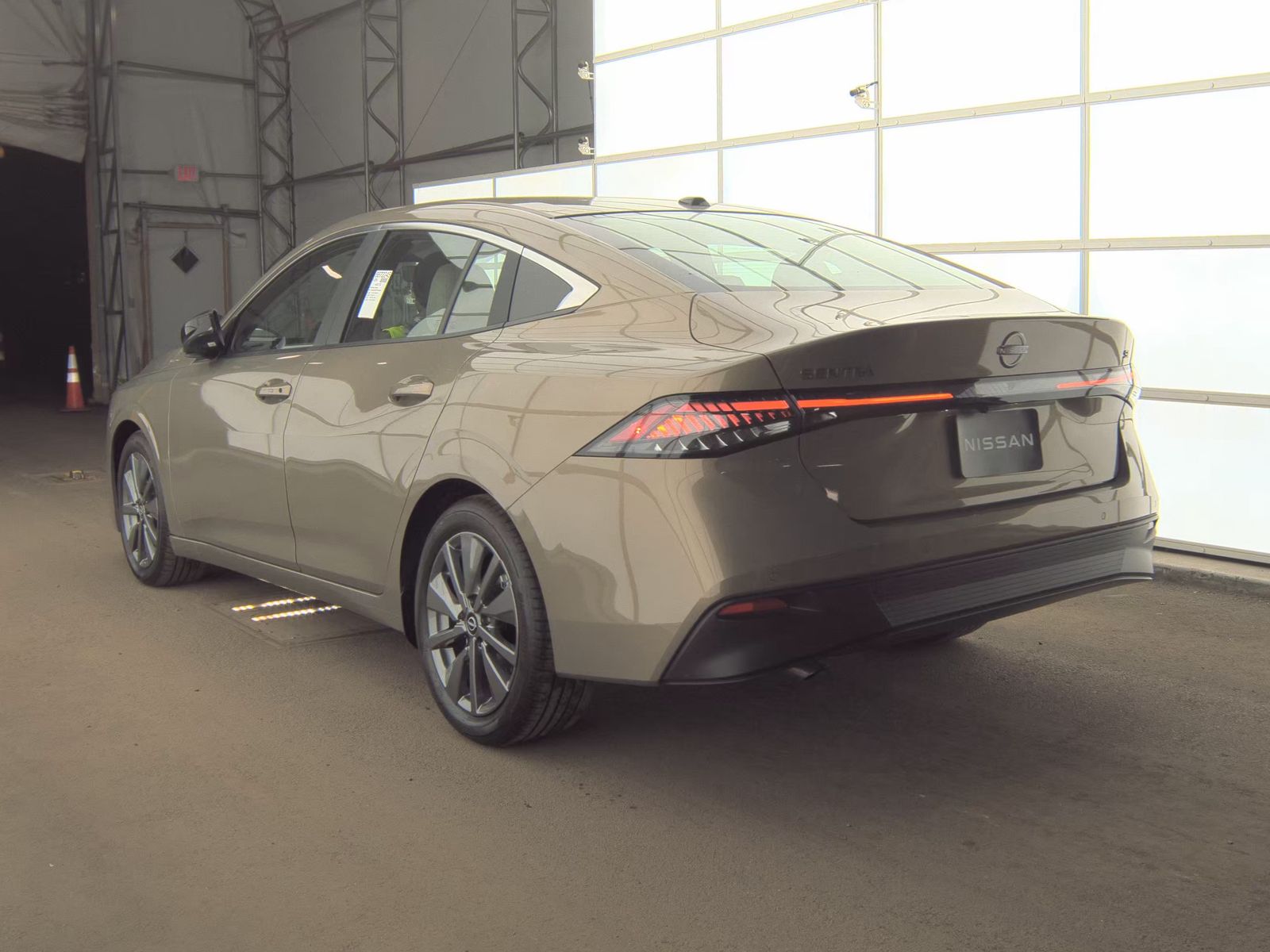 NISSAN SENTRA - 9