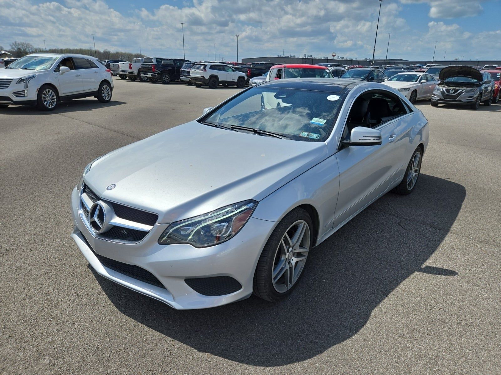 MERCEDES-BENZ E-CLASS - 1