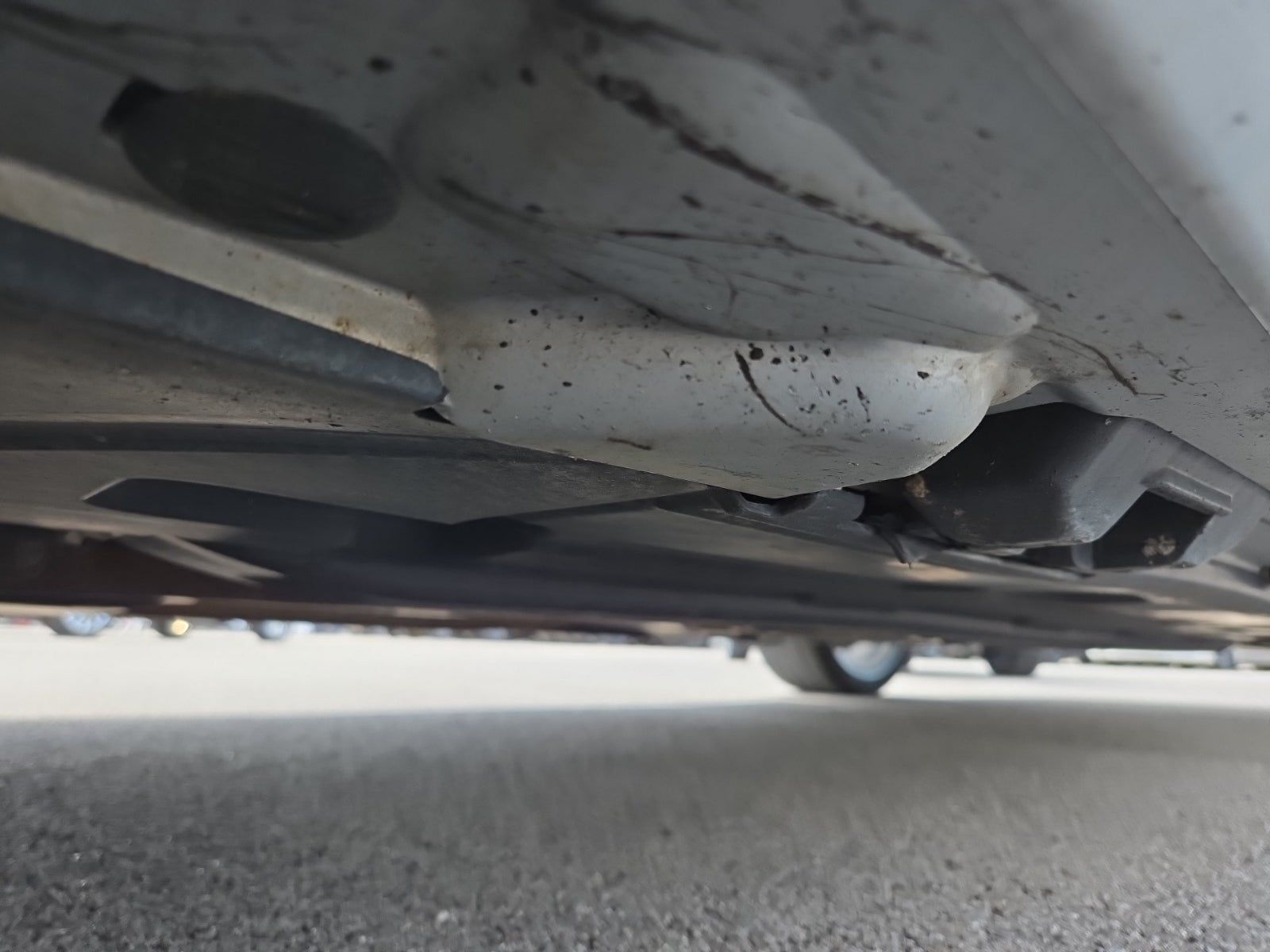 MERCEDES-BENZ E-CLASS - 10