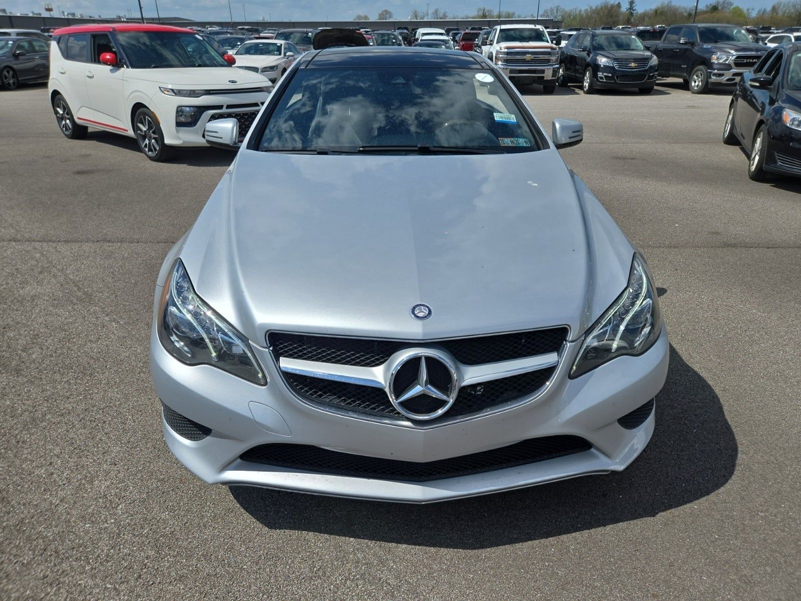 MERCEDES-BENZ E-CLASS - 8