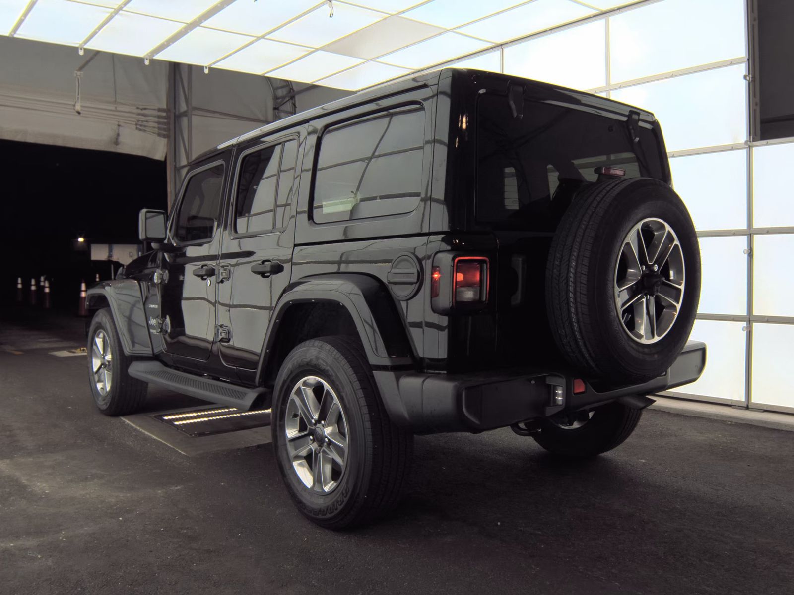 JEEP WRANGLER - 9