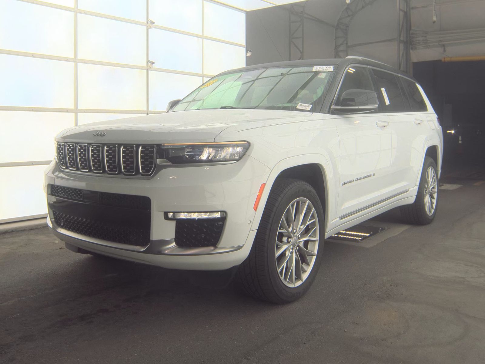 JEEP GRAND CHEROKEE - 1