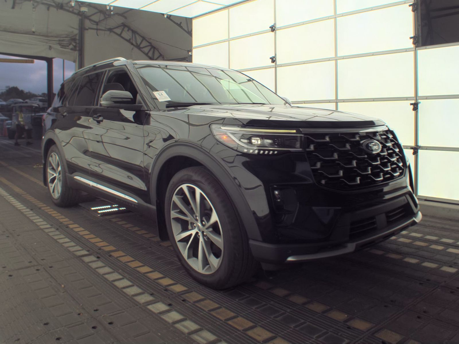 FORD EXPLORER - 5