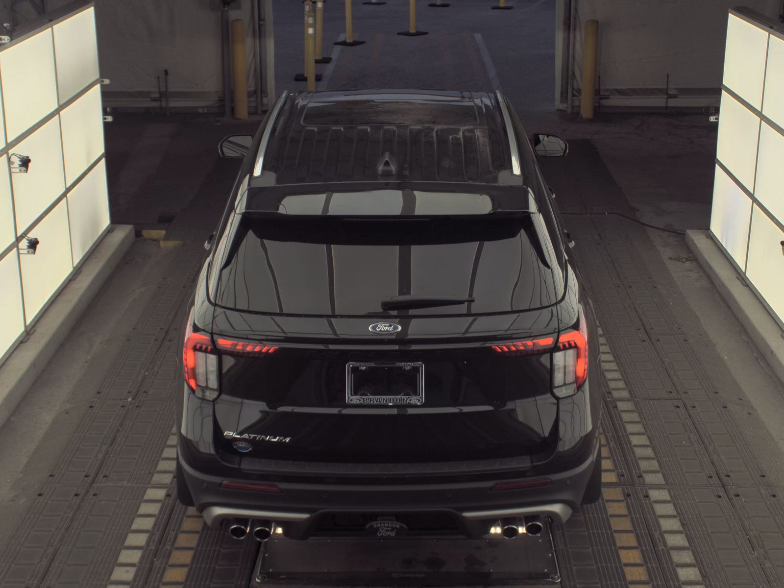 FORD EXPLORER - 7