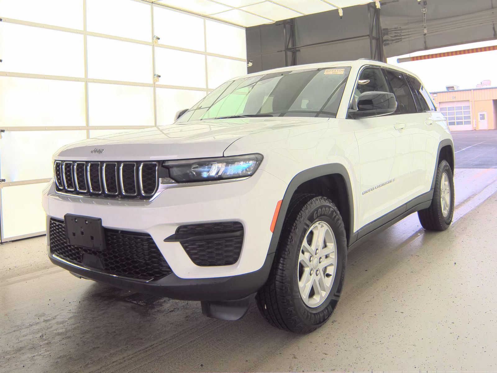 JEEP GRAND CHEROKEE - 1