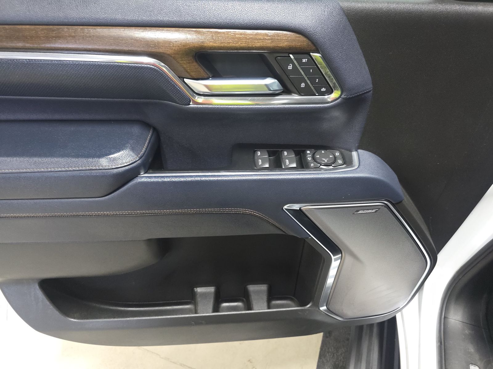 CHEVROLET OTHER - 10