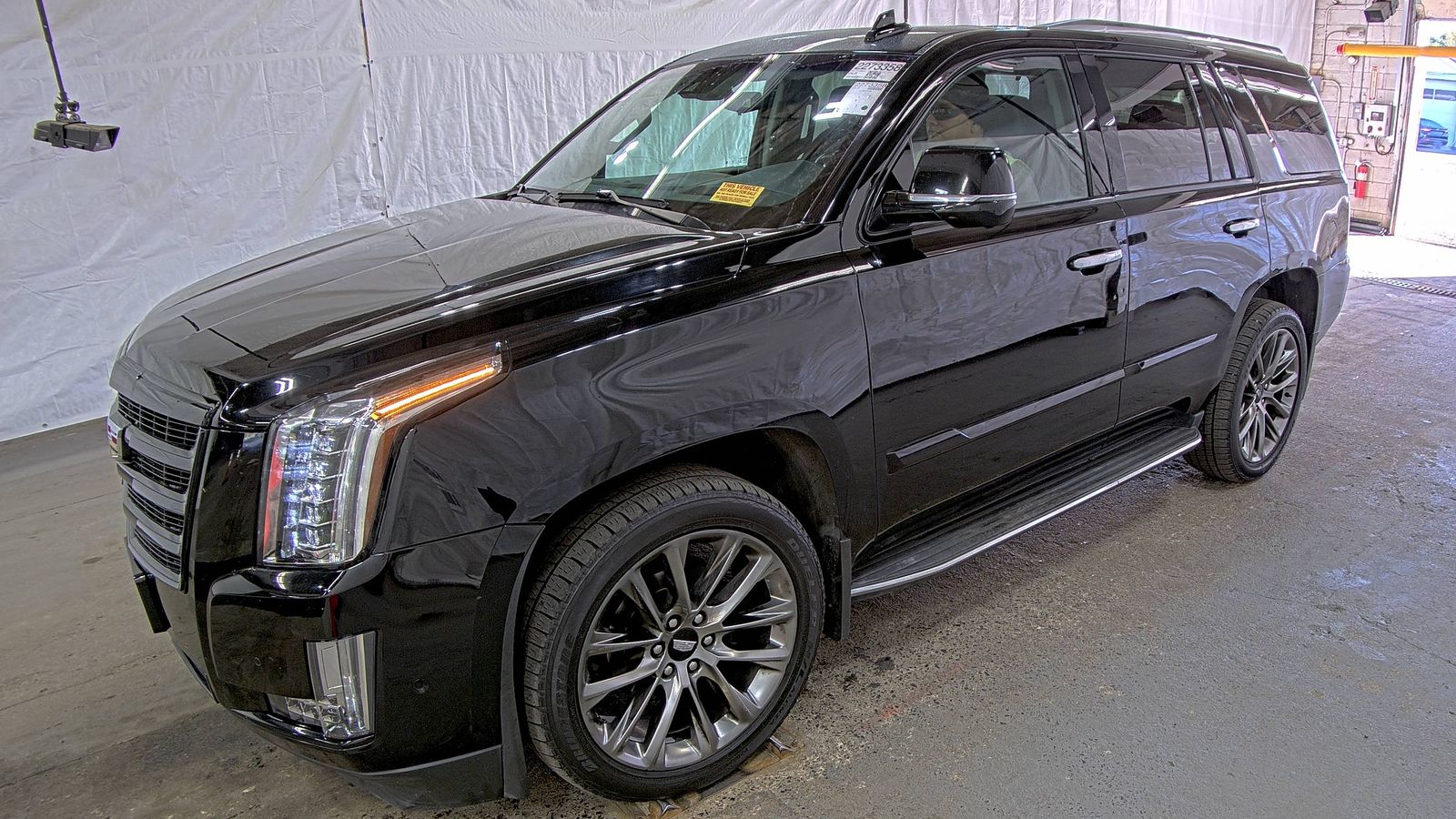 2020 Cadillac Escalade Luxury AWD