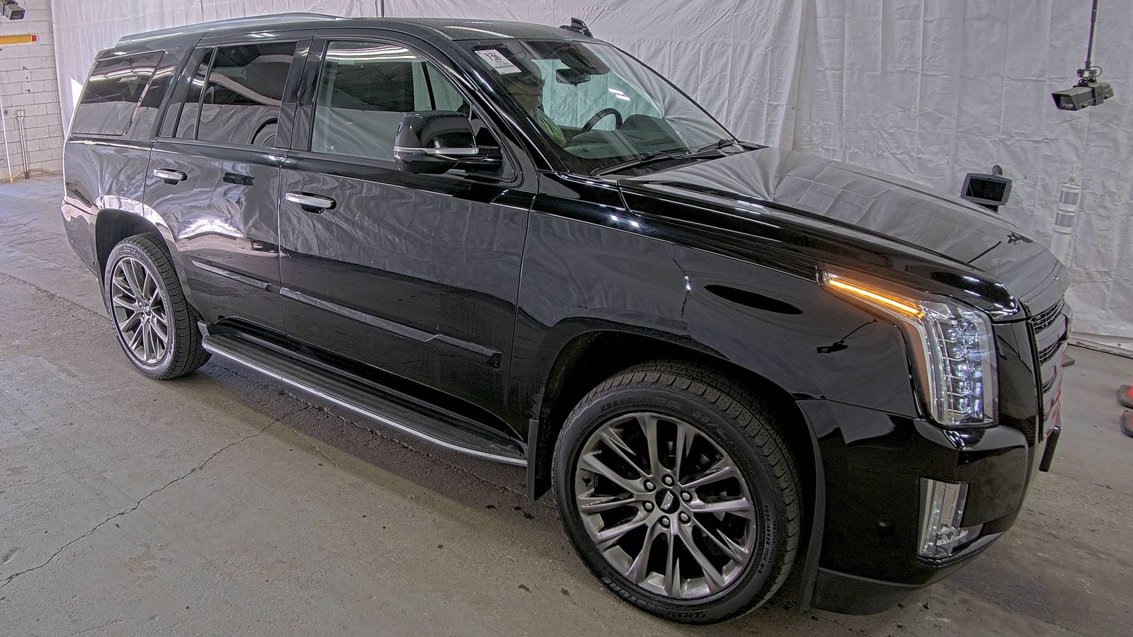 2020 Cadillac Escalade Luxury AWD