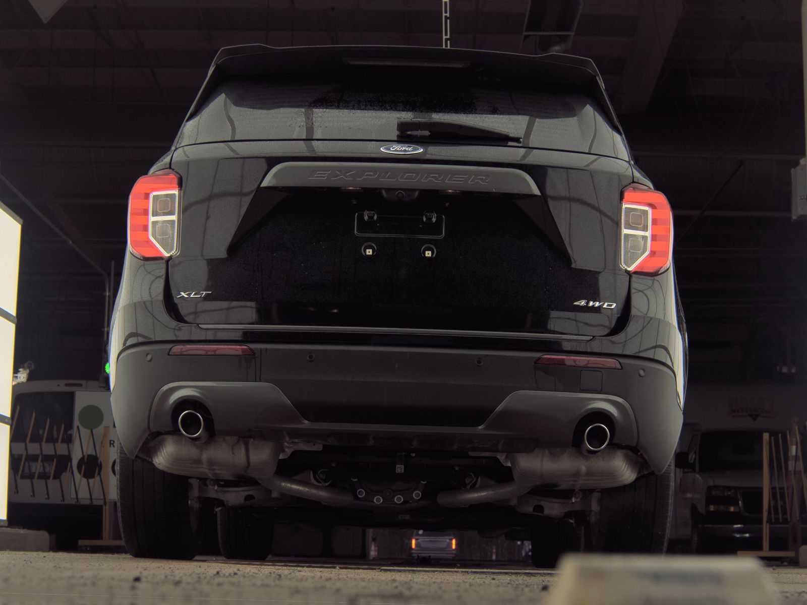 FORD EXPLORER - 8