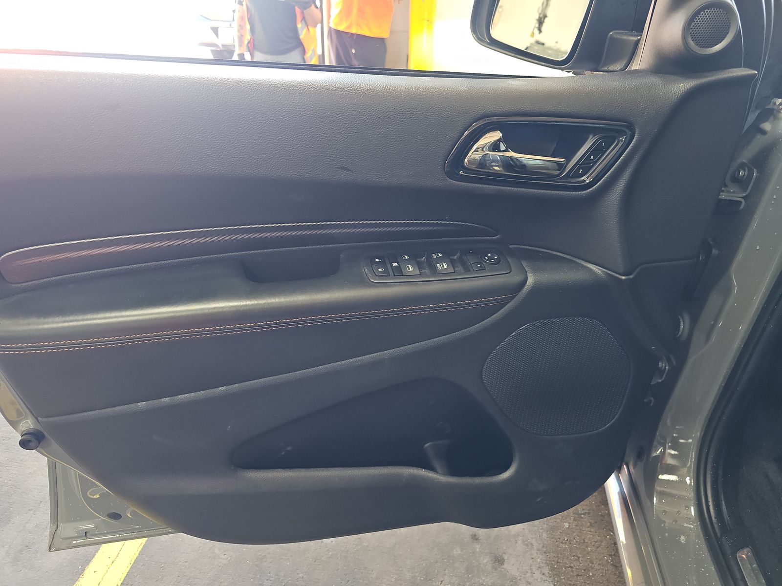 DODGE CHALLENGER - 10