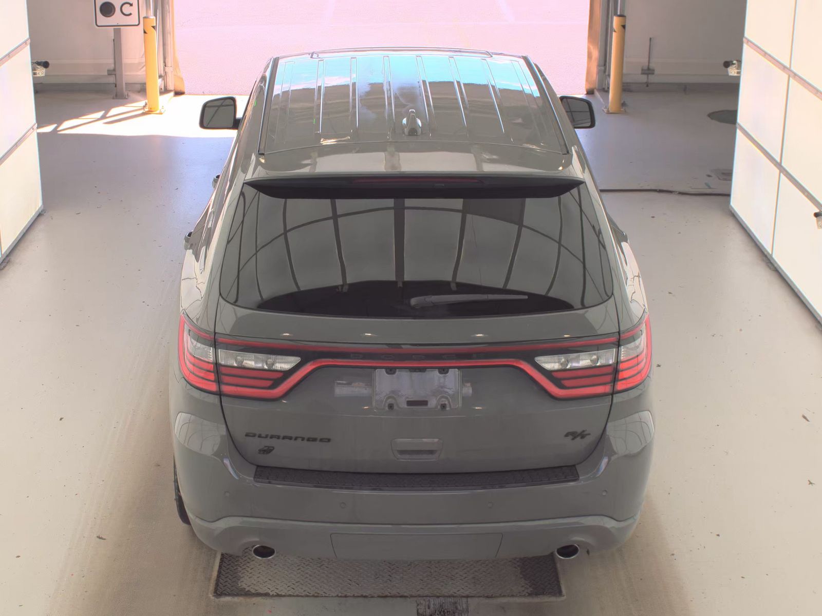 DODGE CHALLENGER - 6