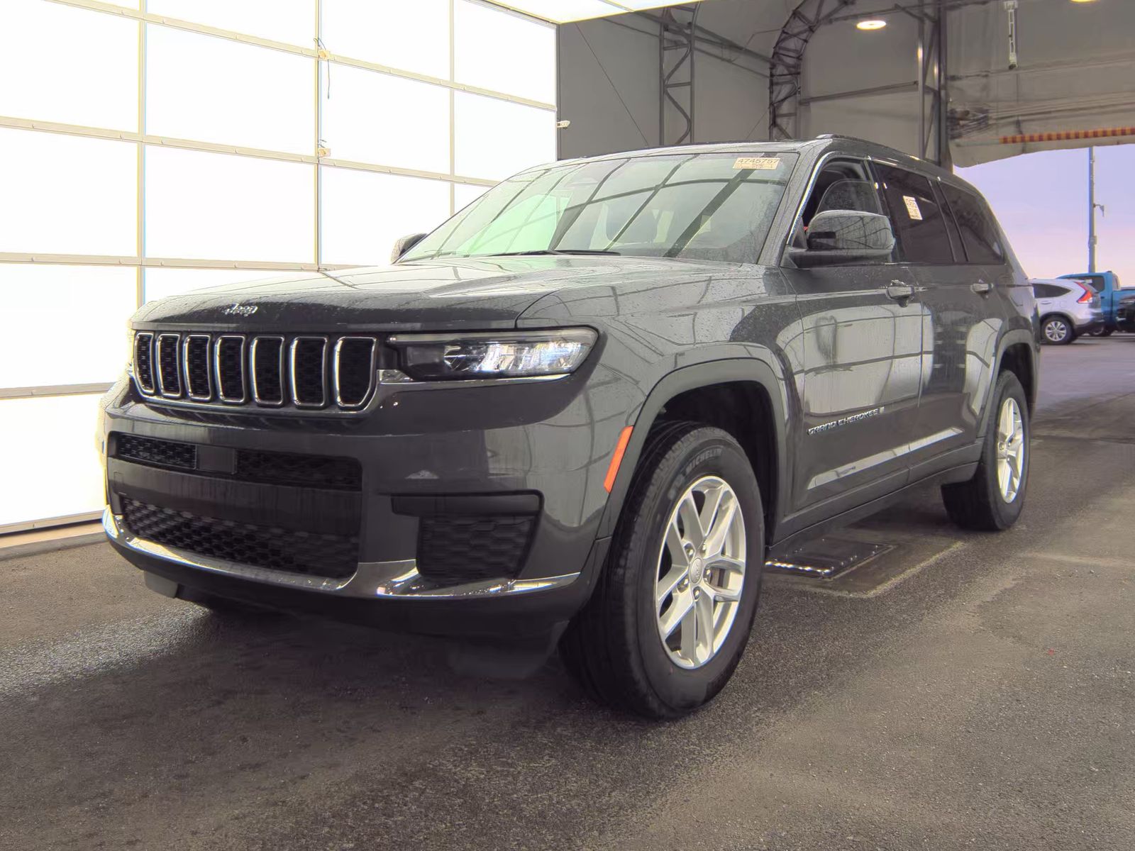 JEEP GRAND CHEROKEE - 1