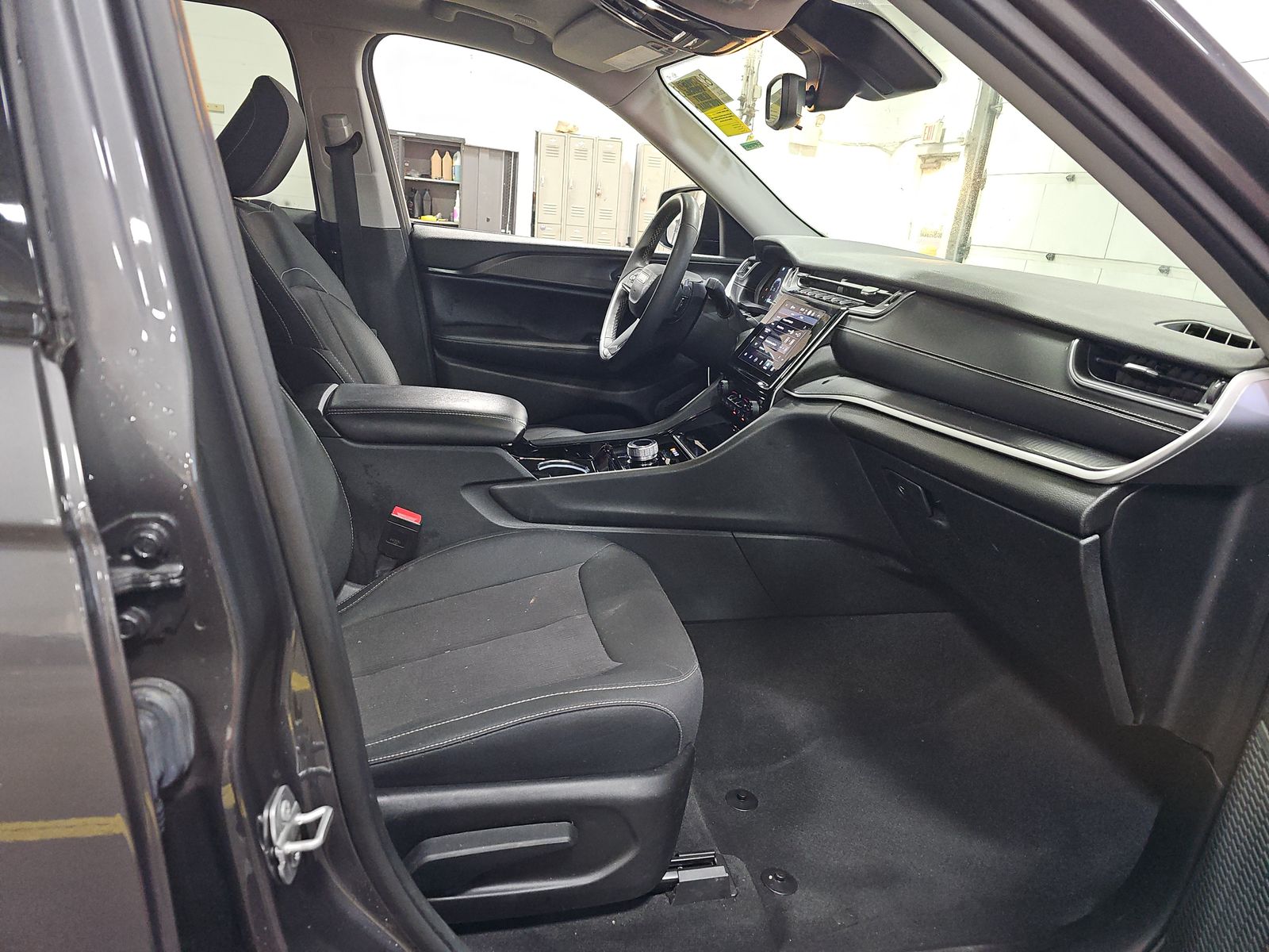 JEEP GRAND CHEROKEE - 9