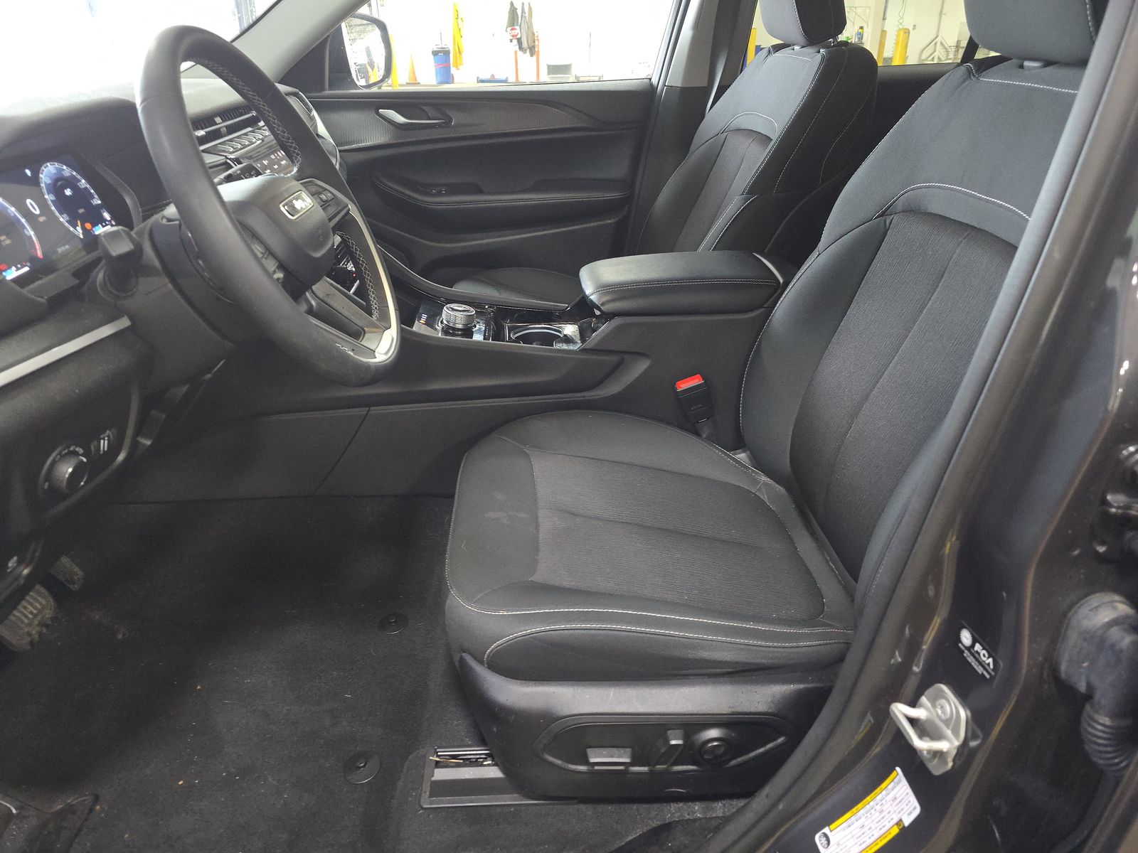 JEEP GRAND CHEROKEE - 8