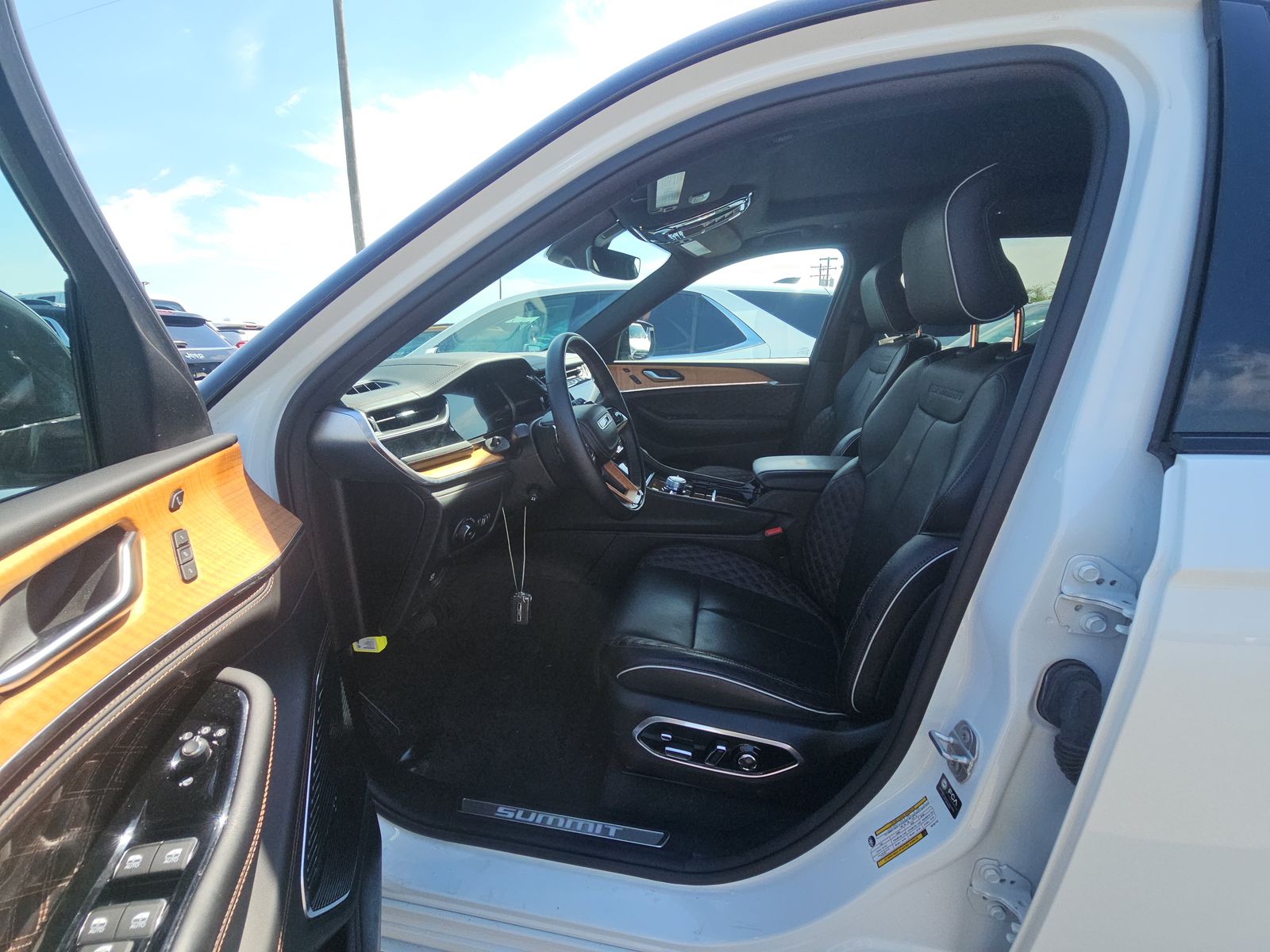 JEEP GRAND CHEROKEE - 8