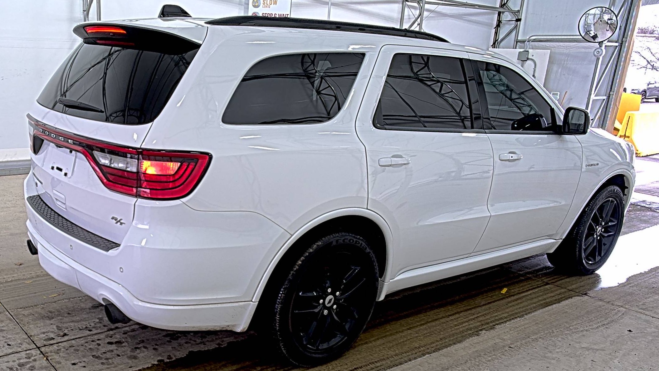 DODGE CHALLENGER - 5