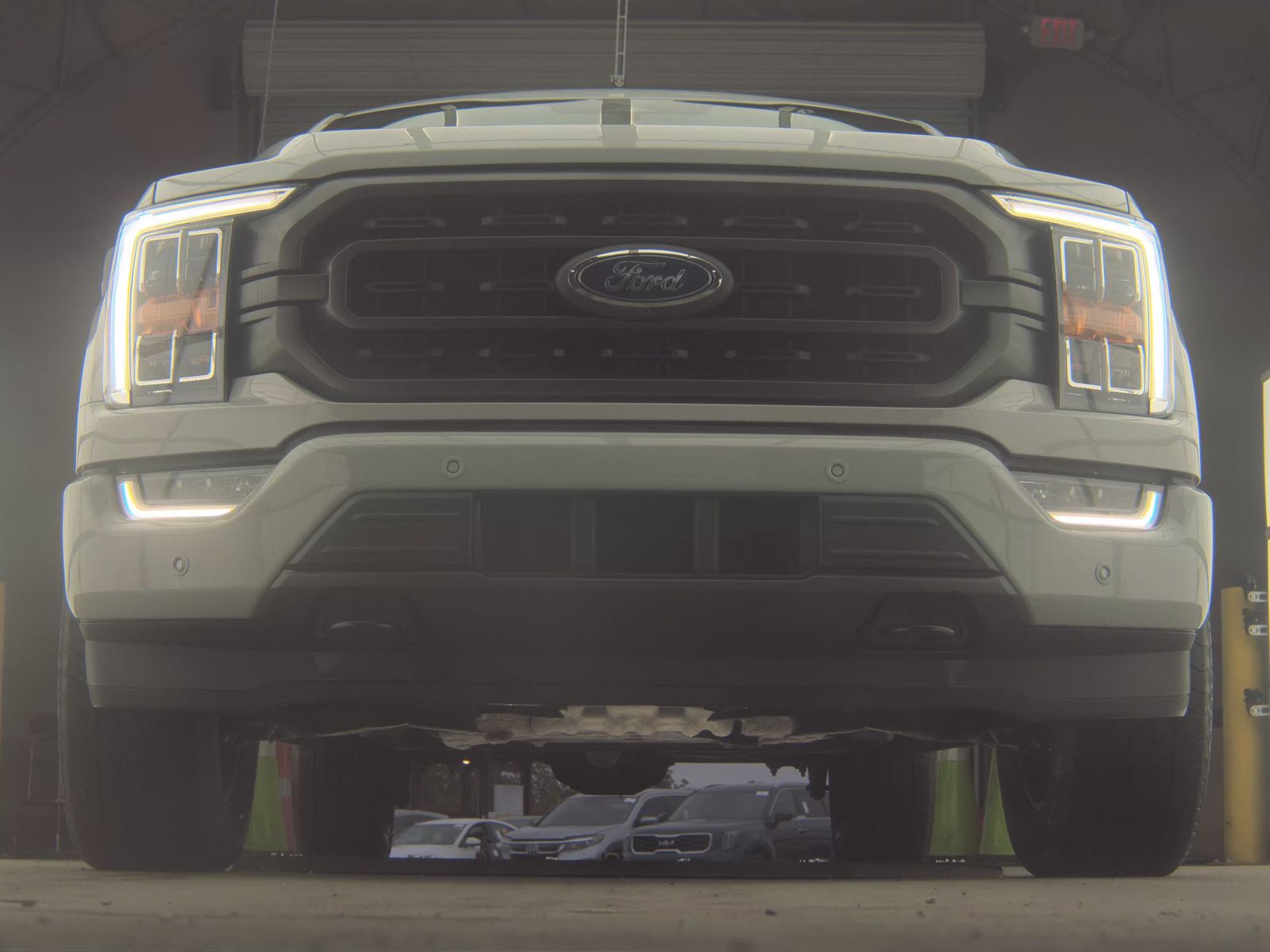 FORD F-150 - 4