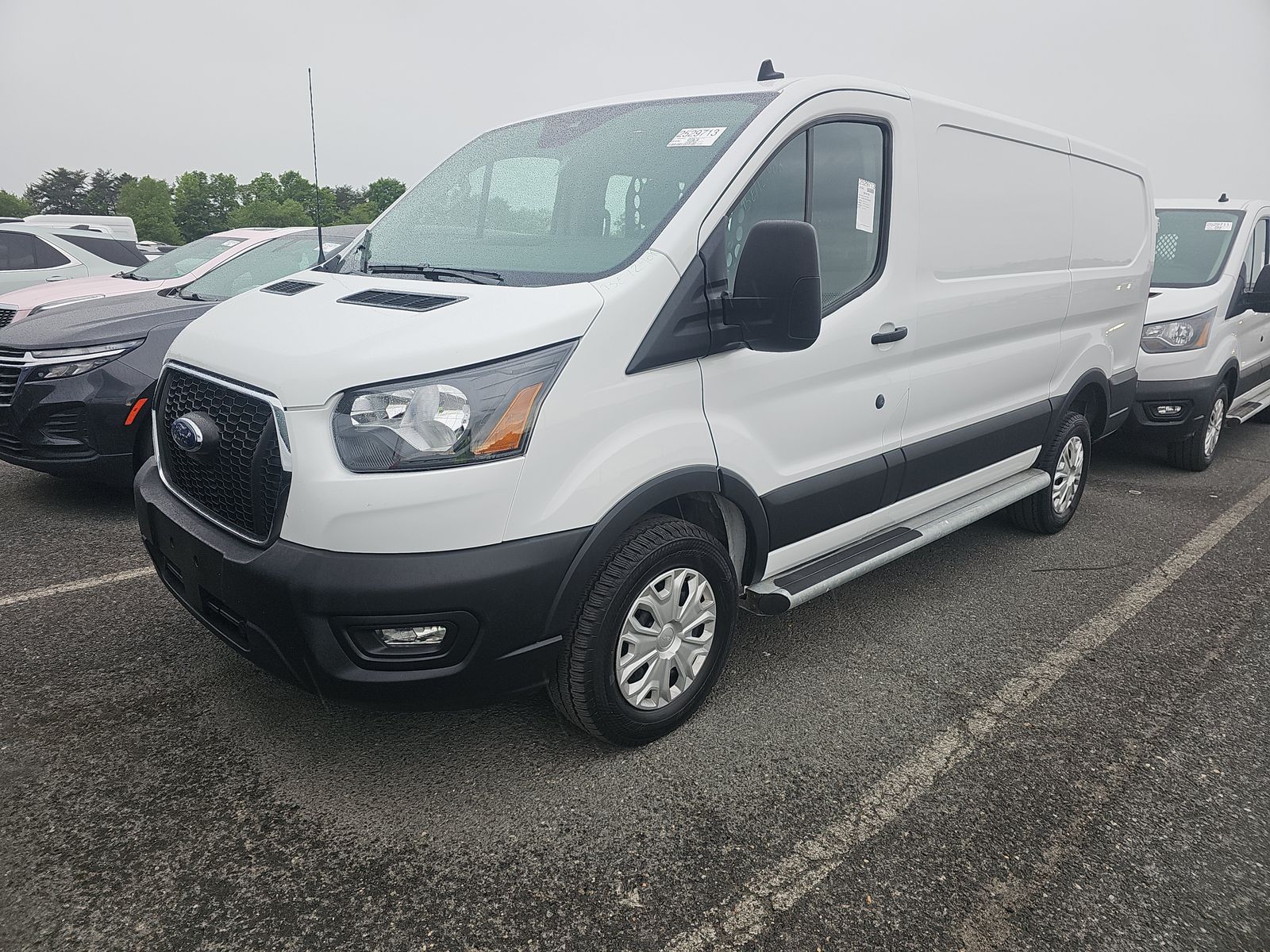FORD TRANSIT 250 - 1