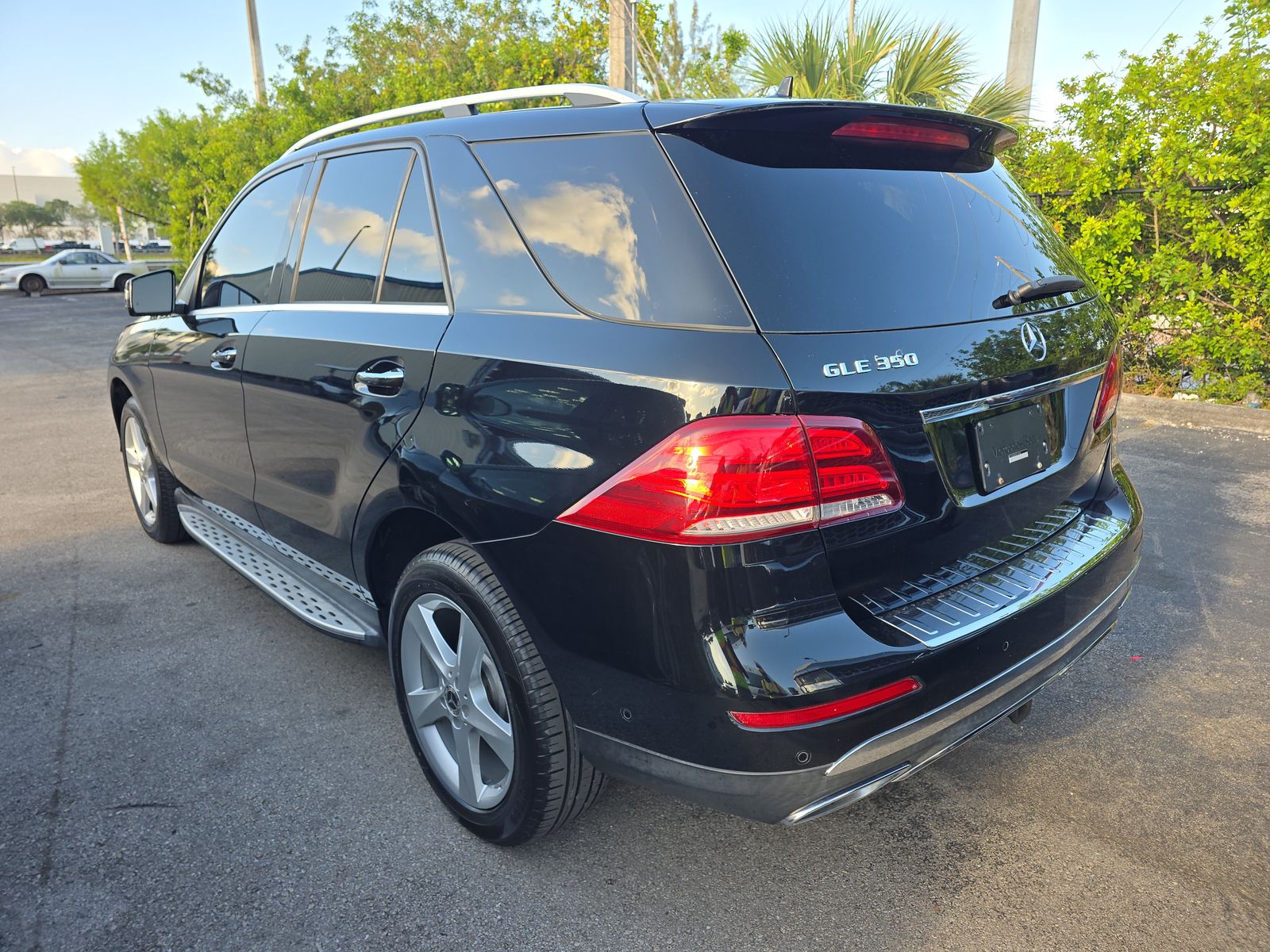 MERCEDES-BENZ GLE - 7