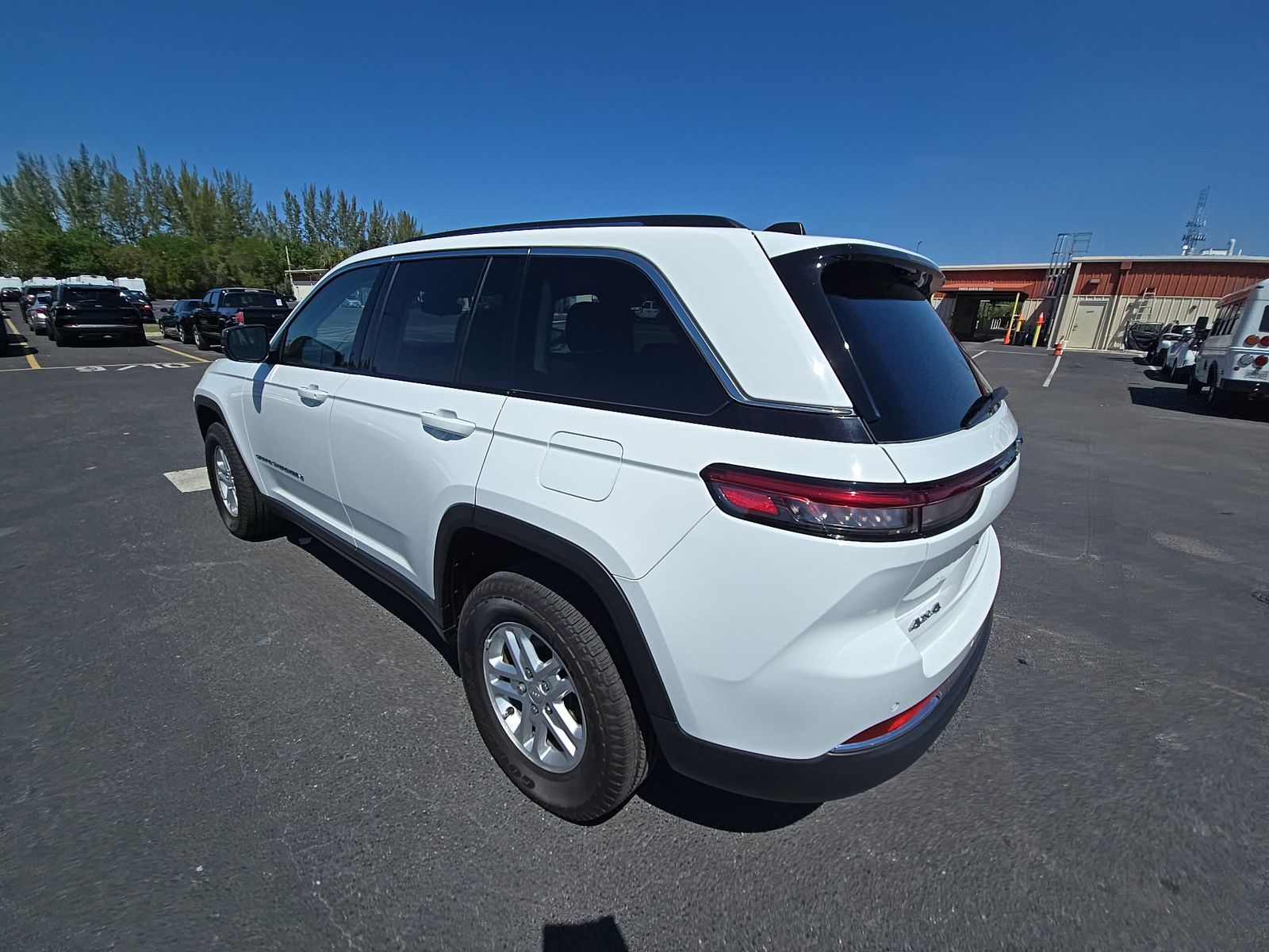 JEEP GRAND CHEROKEE - 7