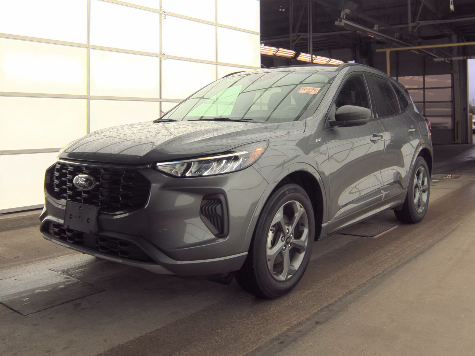 FORD ESCAPE - 1
