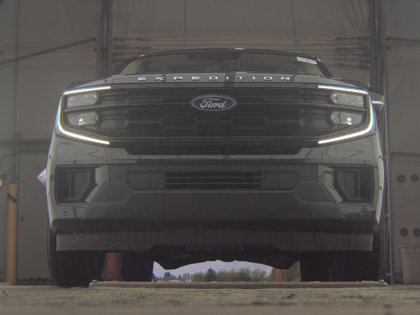 FORD EXPEDITION MAX - 4