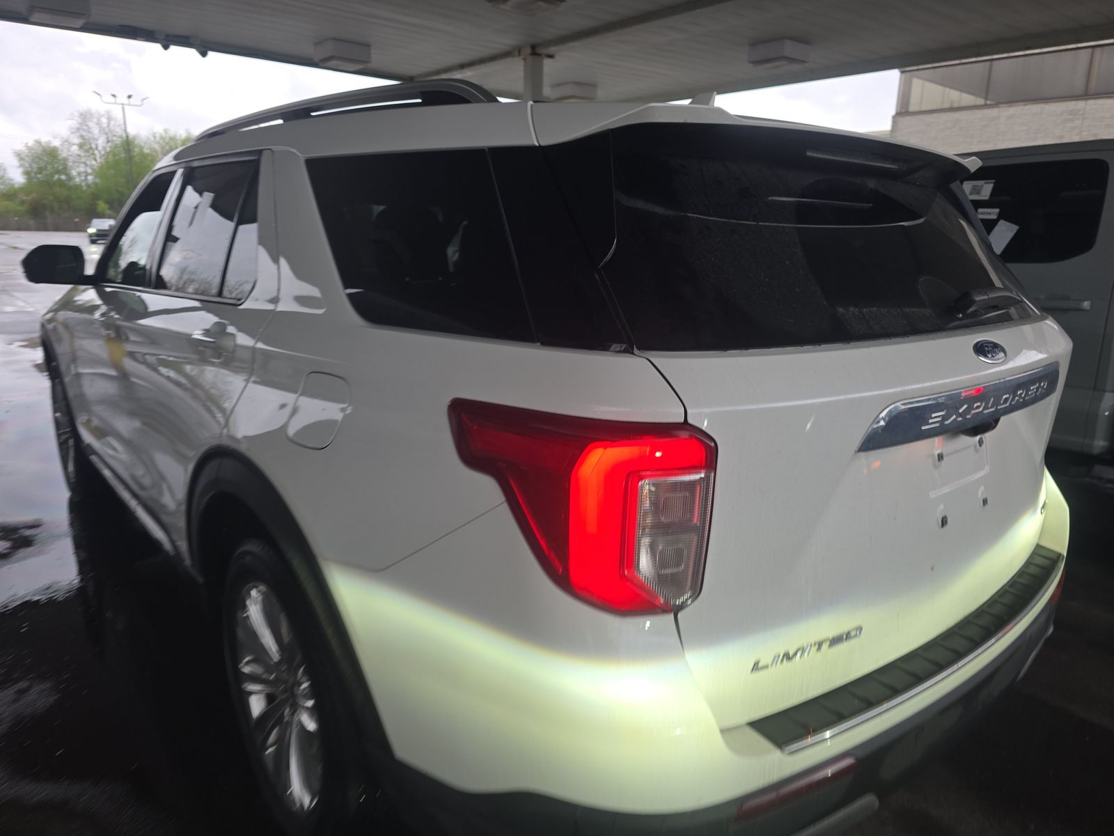 FORD EXPLORER - 7
